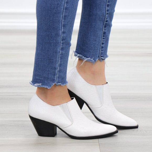 Slip On White Snake Texture Low Cut Booties - Picture 3 of 11